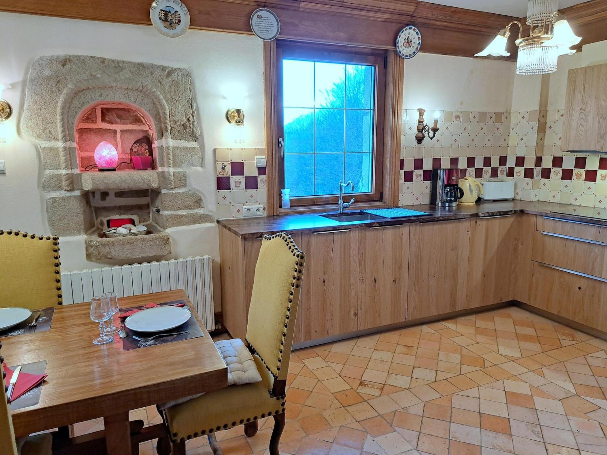 Breton Granite Stone House With Fantastic Sea Views Villa Saint-Pol-de-Leon Exterior photo